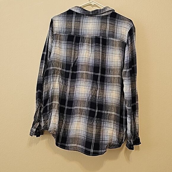 beach lunch lounge wrap front draped crossover flannel plaid Top. Size Large - Picture 5 of 9